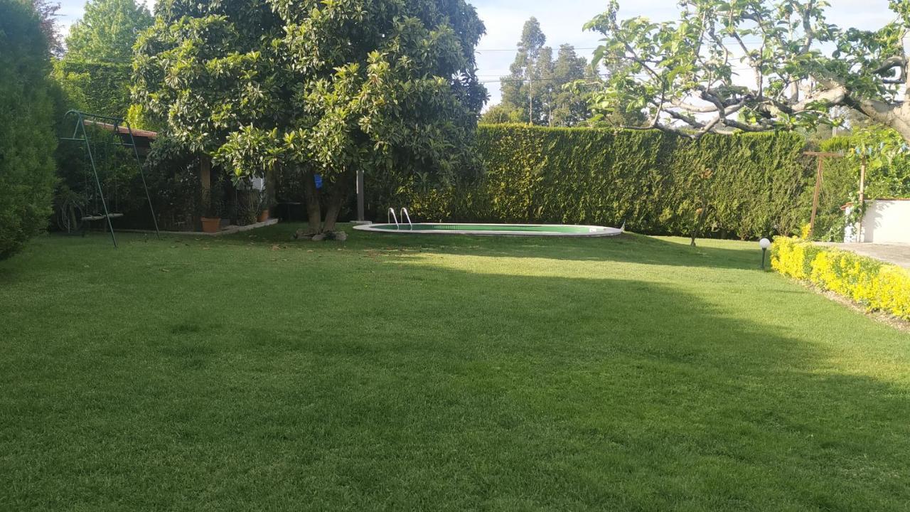 Villa Casa De Marlaes Lousada Exterior foto